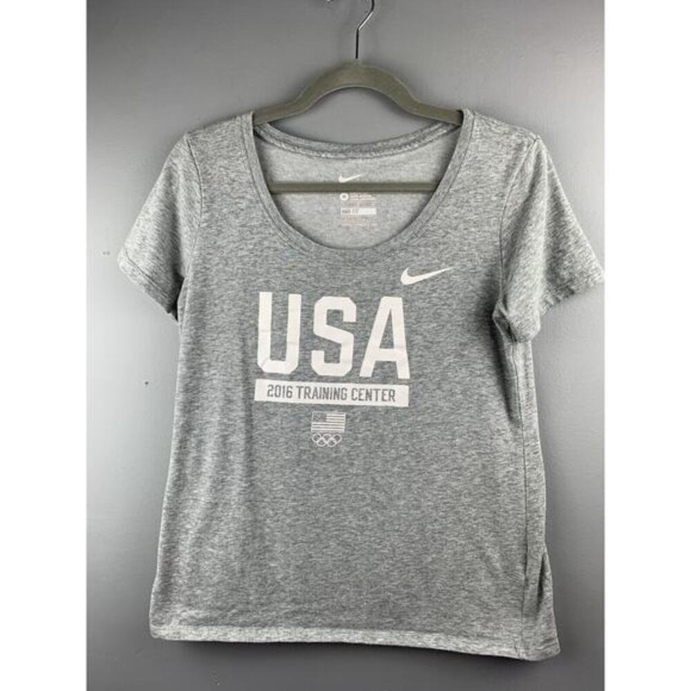 Nike‎ 2016 Olympics Team Training Center USA T-shirt Womens Medium Dri Fit